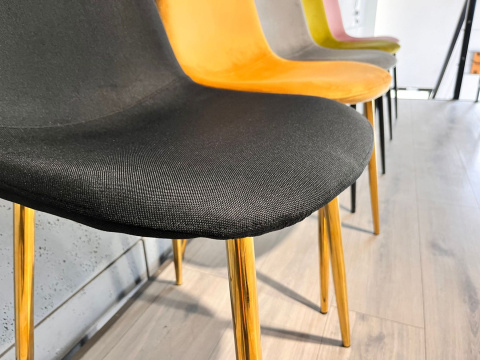Krzesło tapicerowane GIULIA BLACK FABRIC GOLD Krzesło tapicerowane GIULIA BLACK FABRIC GOLD