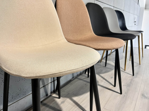 Krzesło tapicerowane GIULIA CREAM FABRIC Krzesło tapicerowane GIULIA CREAM FABRIC