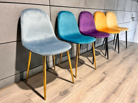Krzesło tapicerowane GIULIA SKY BLUE VELVET GOLD Krzesło tapicerowane GIULIA SKY BLUE VELVET GOLD