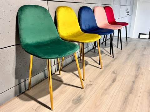 Krzesło tapicerowane GIULIA VELVET GREEN GOLD Krzesło tapicerowane GIULIA VELVET GREEN GOLD