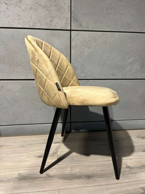 Krzesło tapicerowane GLORIA DIAMOND BEIGE VELVET OUTLET Krzesło tapicerowane GLORIA DIAMOND BEIGE VELVET OUTLET