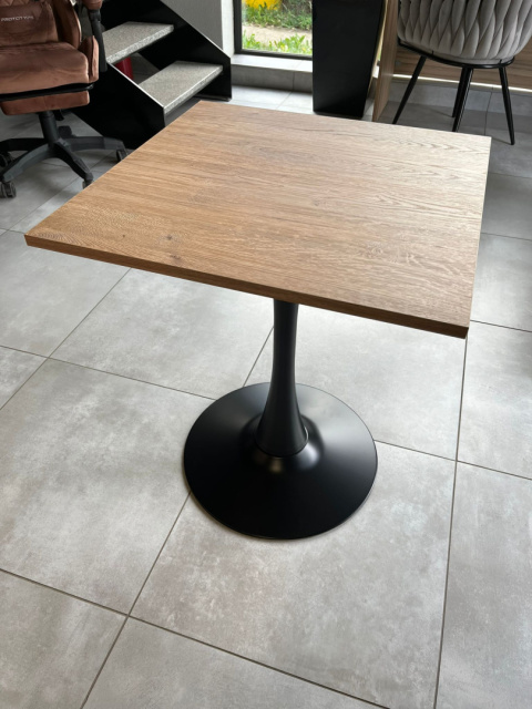 Stół kwadratowy VICTORY WOOD 60x60 SMOKE OUTLET Stół kwadratowy VICTORY WOOD 60x60 SMOKE OUTLET