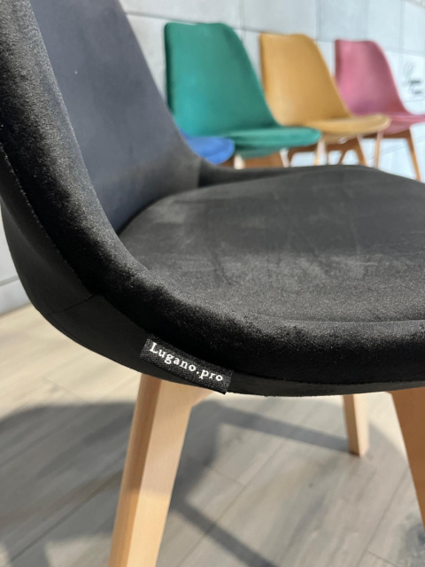 Krzesło skandynawskie MONZA GRANDE BLACK VELVET Krzesło skandynawskie MONZA GRANDE BLACK VELVET