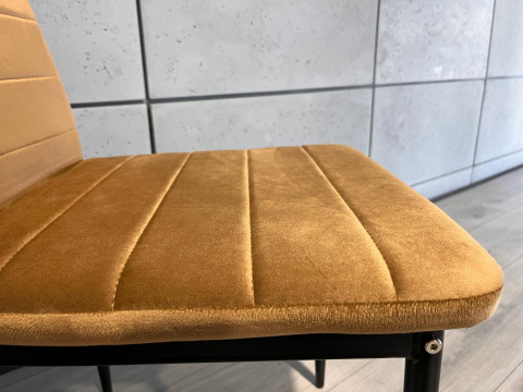 Krzesło tapicerowane VALVA LINE VELVET TRUFLE OUTLET Krzesło tapicerowane VALVA LINE VELVET TRUFLE OUTLET