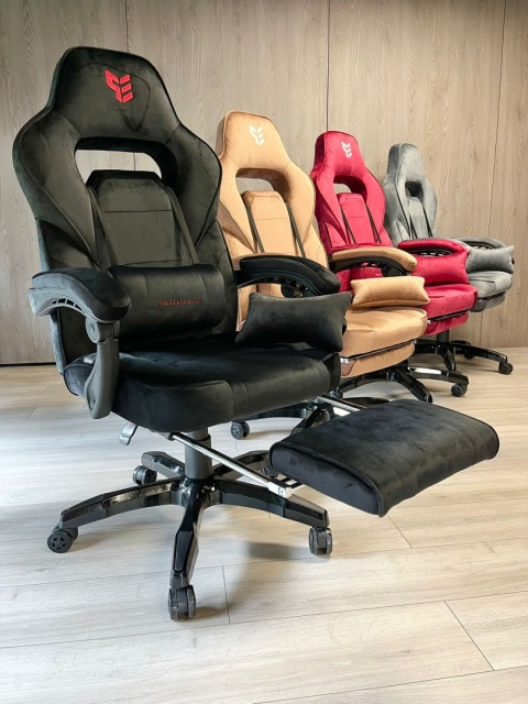 Fotel obrotowy do biurka TITAN BLACK ALCANTARA PRO Fotel obrotowy do biurka TITAN BLACK ALCANTARA PRO