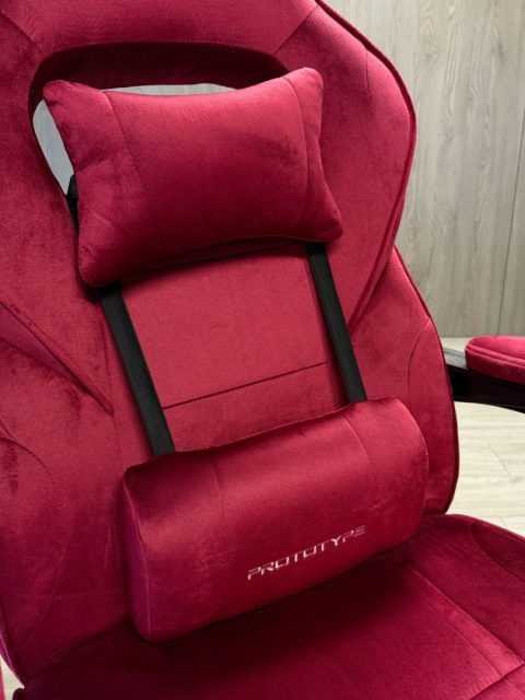 Fotel obrotowy do biurka TITAN BURGUNDY ALCANTARA PRO Fotel obrotowy do biurka TITAN BURGUNDY ALCANTARA PRO