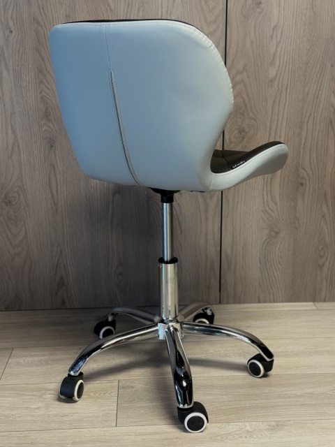 Krzesło obrotowe VASTO OFFICE PU BLACK + GREY II GATUNEK Krzesło obrotowe VASTO OFFICE PU BLACK + GREY II GATUNEK
