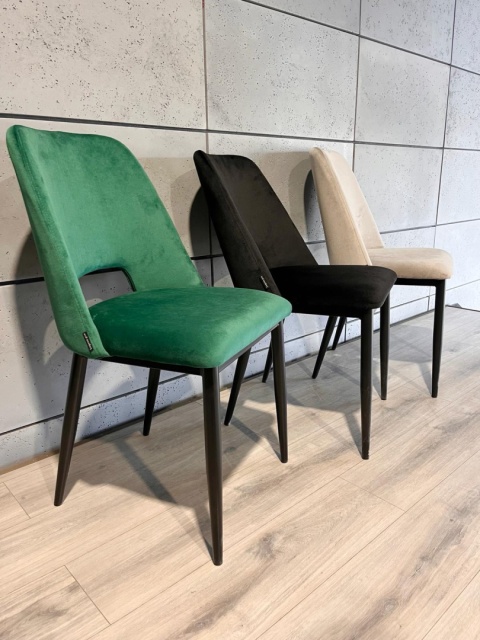 Krzesło tapicerowane GOTI GREEN VELVET Krzesło tapicerowane GOTI GREEN VELVET