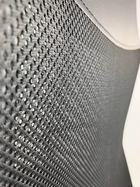 Fotel obrotowy do biurka MODENA XL MESH OUTLET