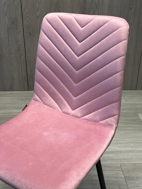 Krzesło tapicerowane TRIO VELVET PINK