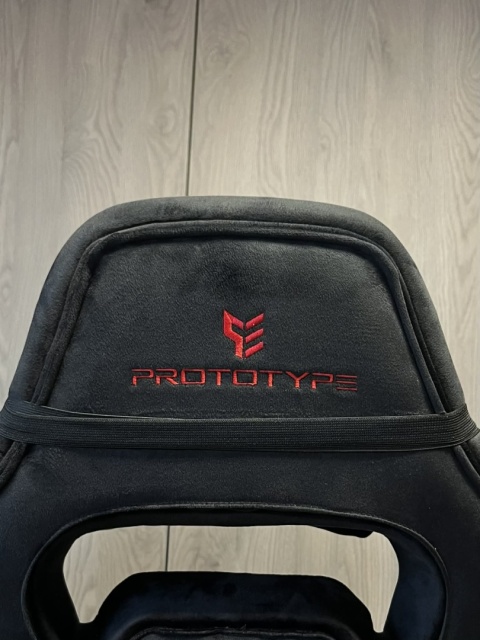 Fotel obrotowy do biurka TITAN BLACK ALCANTARA BASIC