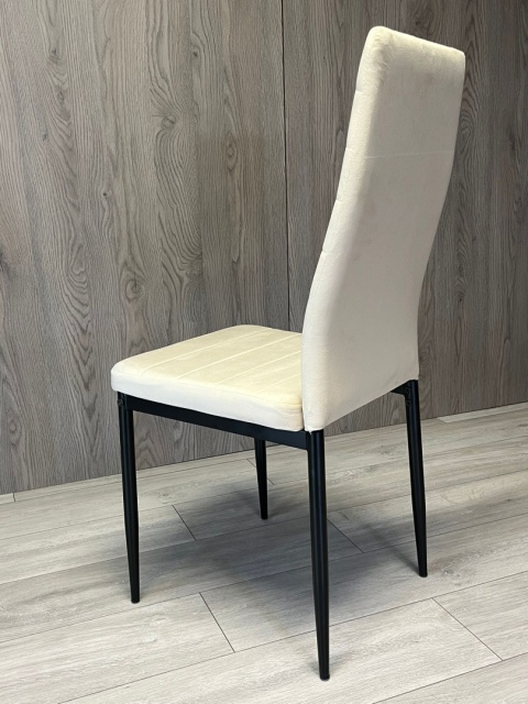 Krzesło tapicerowane VALVA LINE VELVET BEIGE OUTLET
