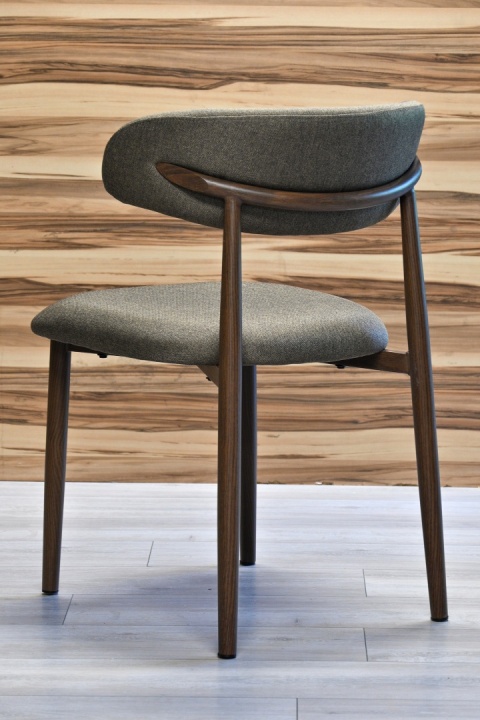 Krzesło tapicerowane LUCCA BROWN FABRIC WALNUT WOOD